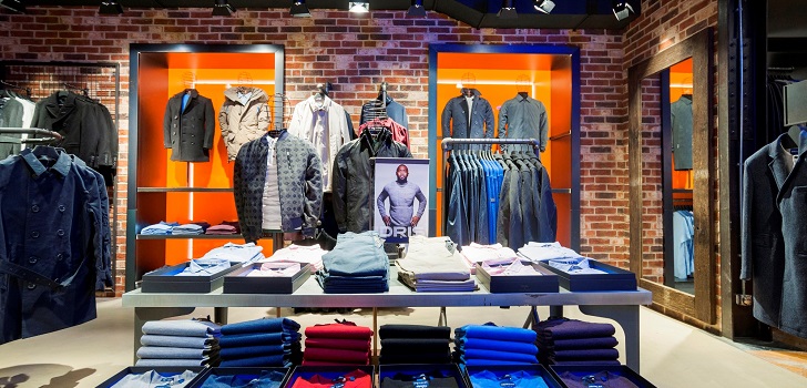 Tienda interior de Superdry Superdry revisa a la baja sus previsiones para 2018